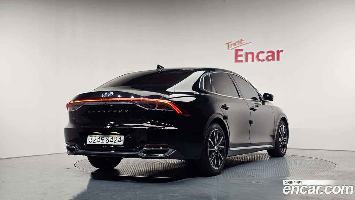 Hyundai Grandeur 2021