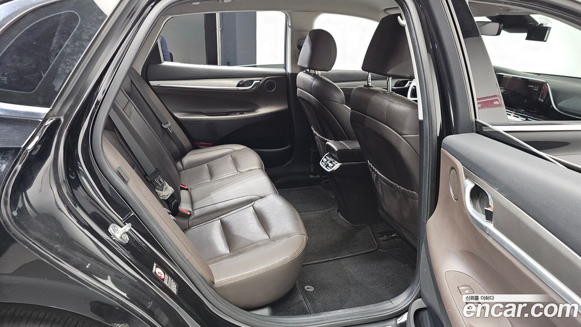 Hyundai Grandeur 2021