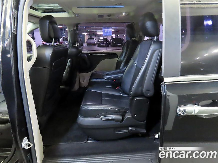 Chrysler Grand Voyager 2014