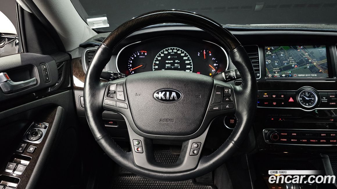 Kia K7 2013