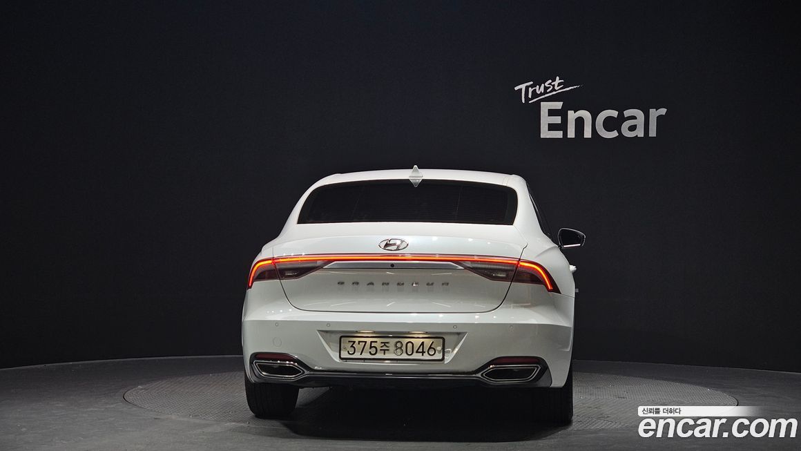 Hyundai Grandeur 2022