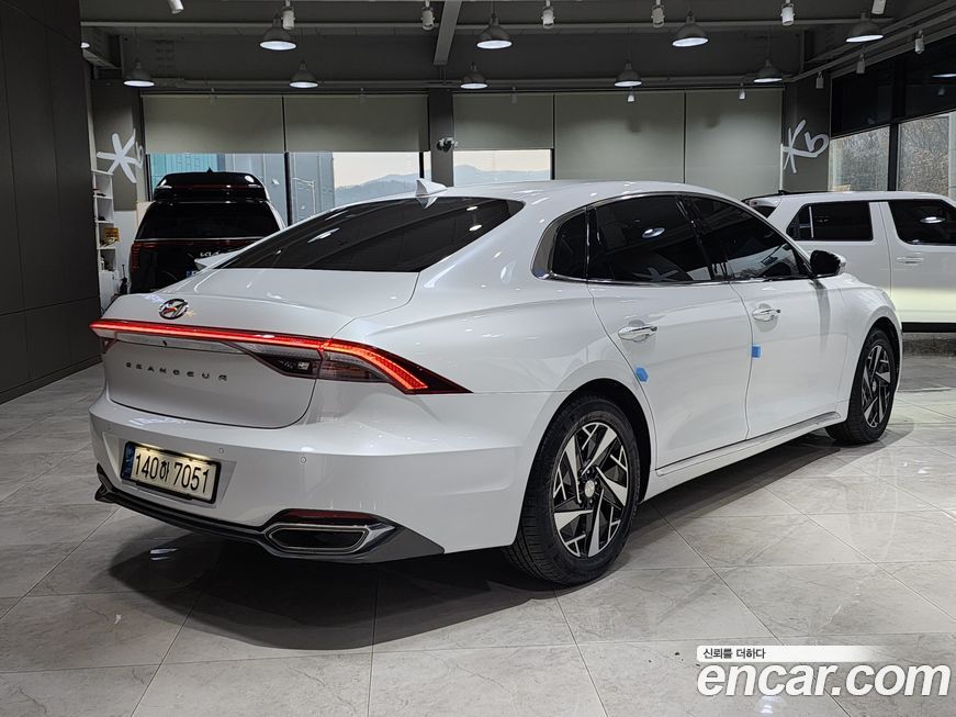 Hyundai Grandeur 2021