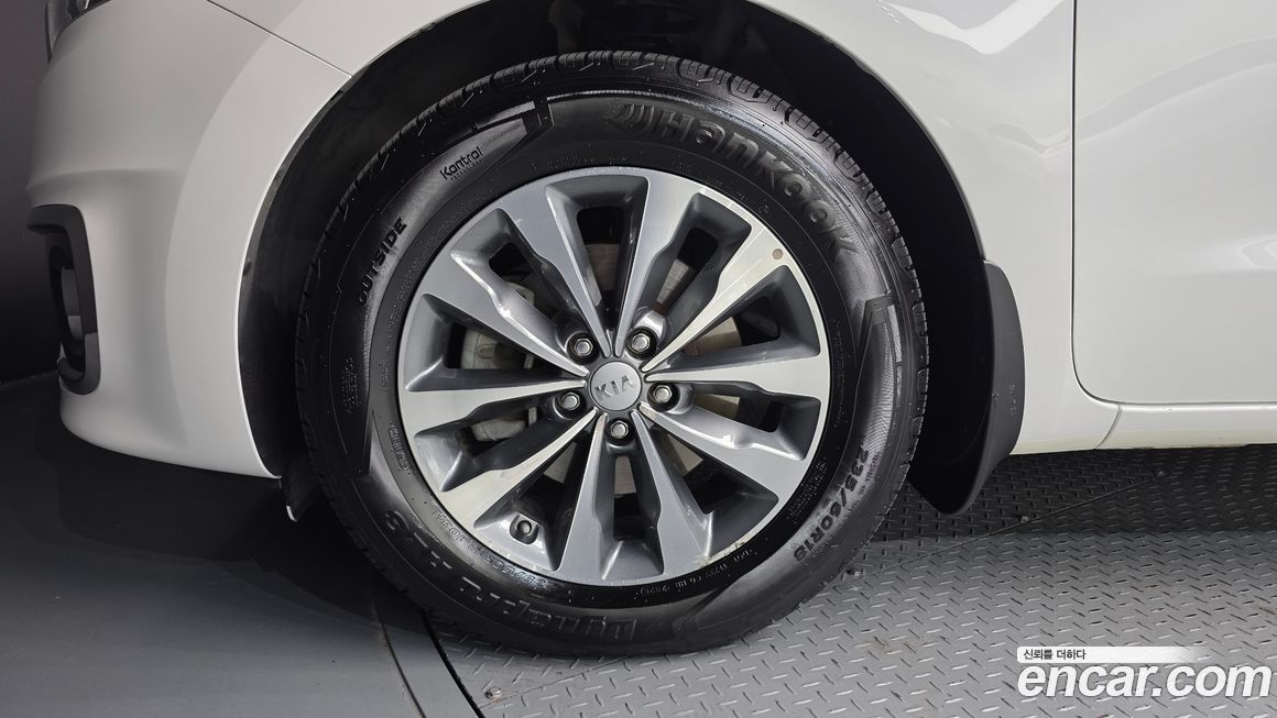 Kia Canival 2016