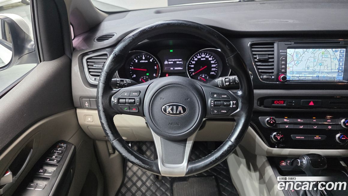 Kia Canival 2016