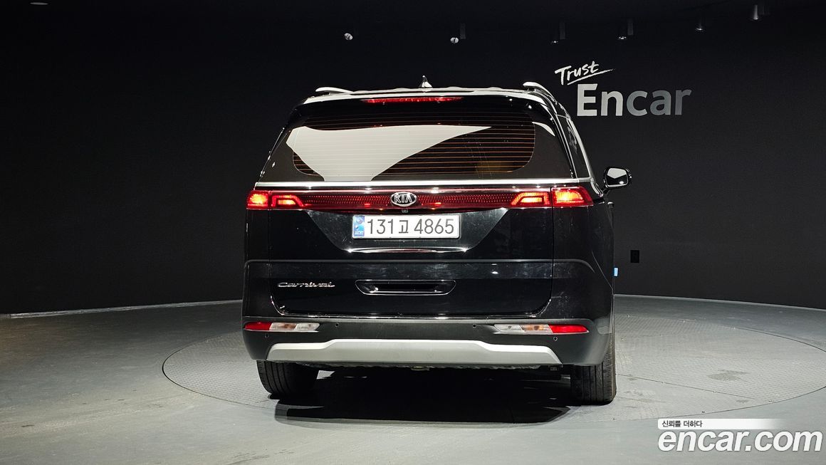 Kia Canival 2021