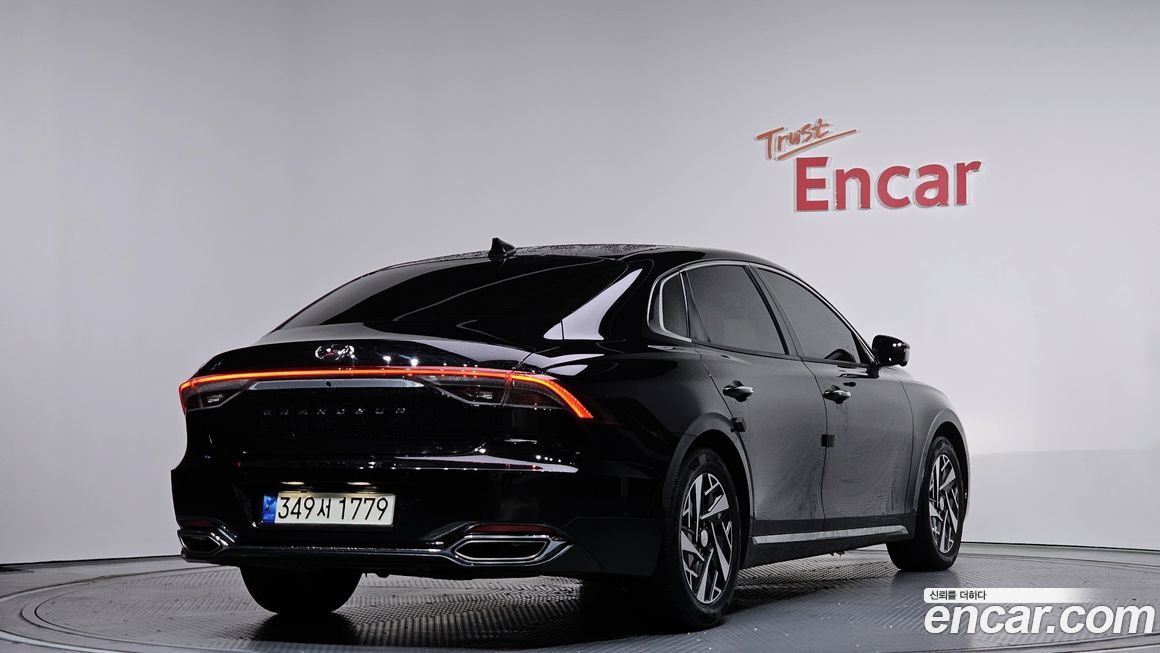 Hyundai Grandeur 2022