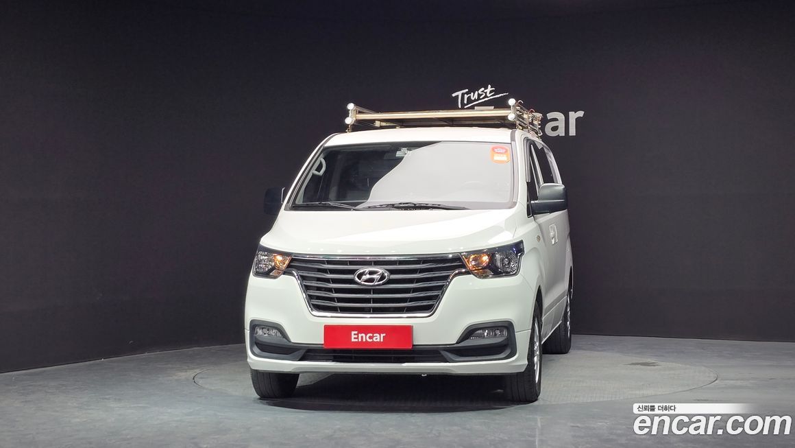 Hyundai Starex 2019