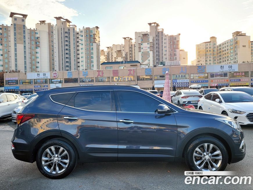 Hyundai Santafe 2016