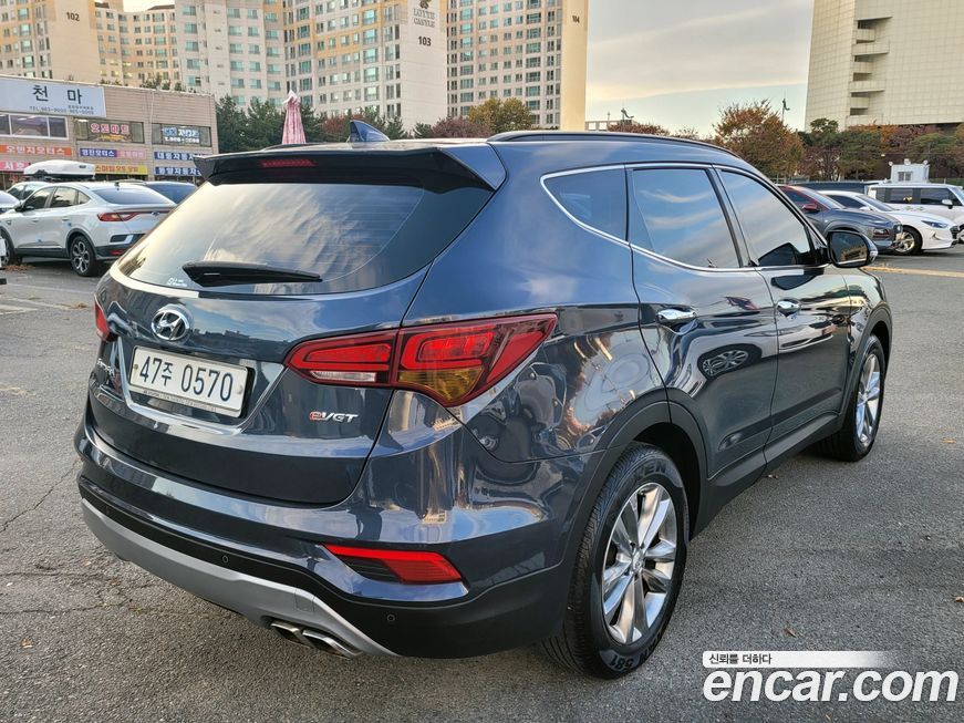 Hyundai Santafe 2016