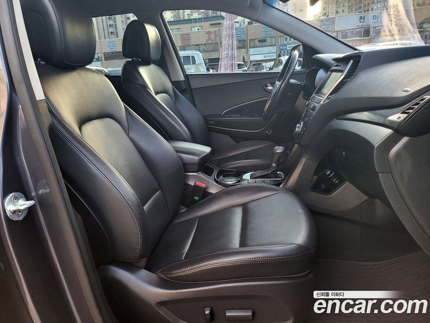 Hyundai Santafe 2016