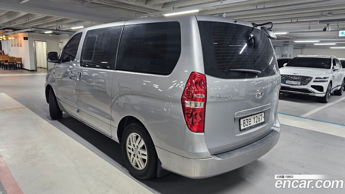 Hyundai Starex 2018