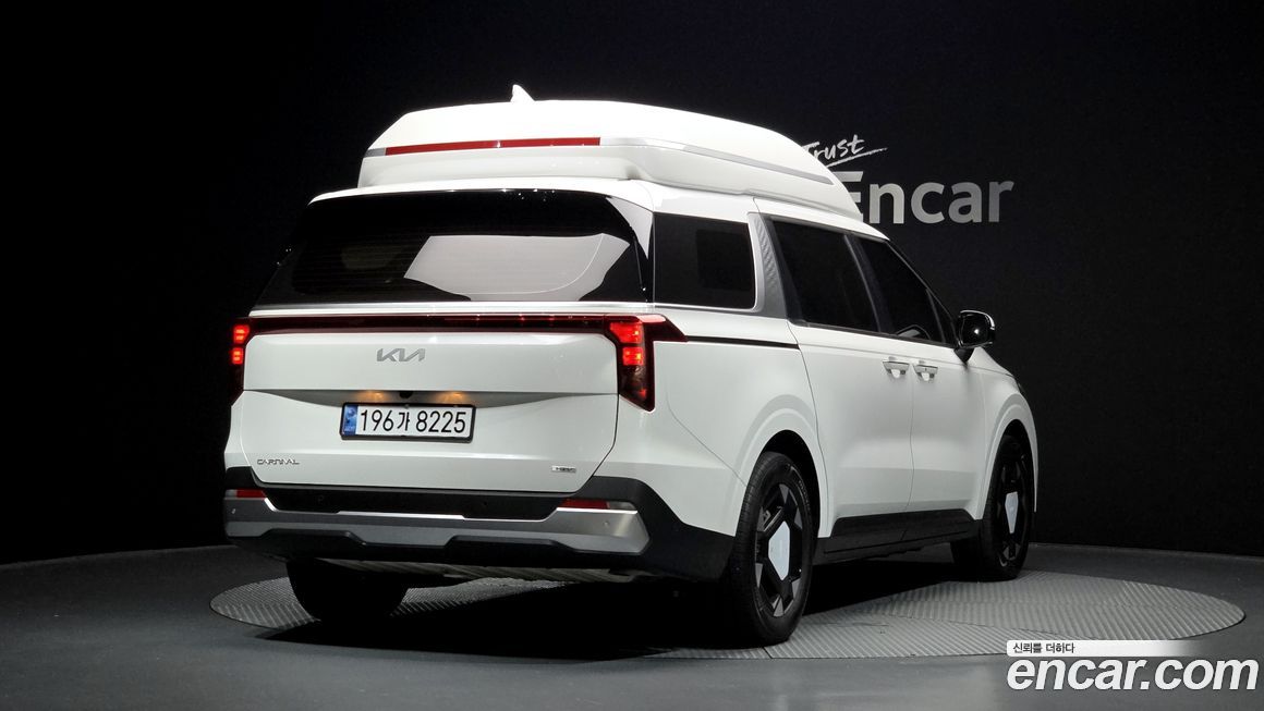 Kia Canival 2024