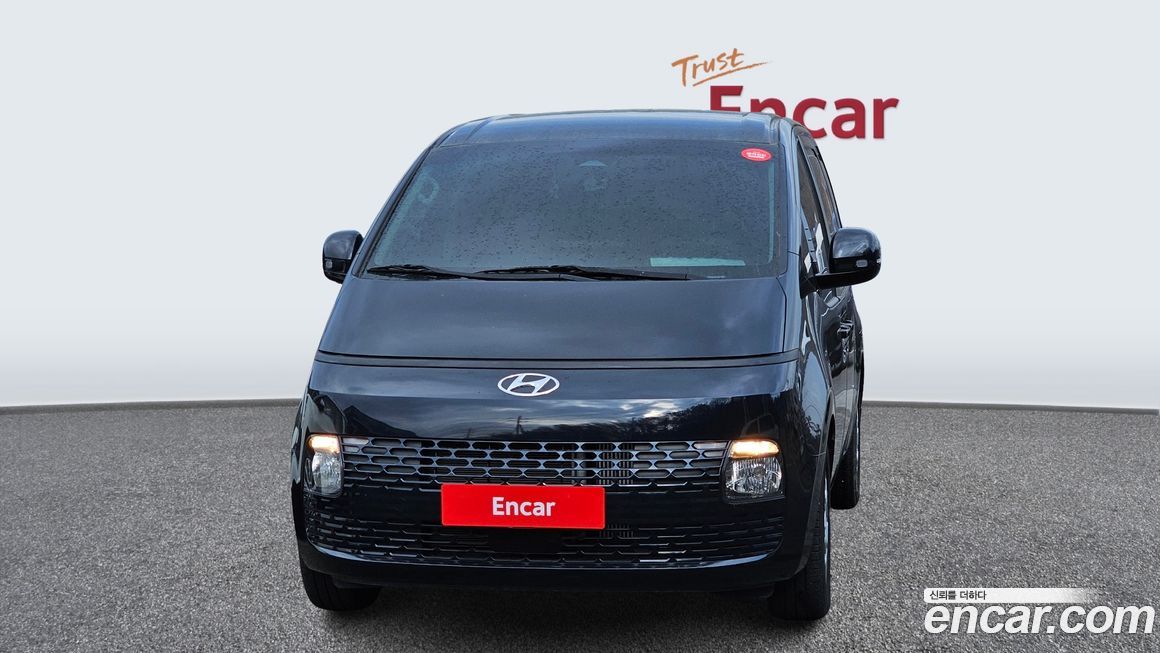 Hyundai Staria 2023