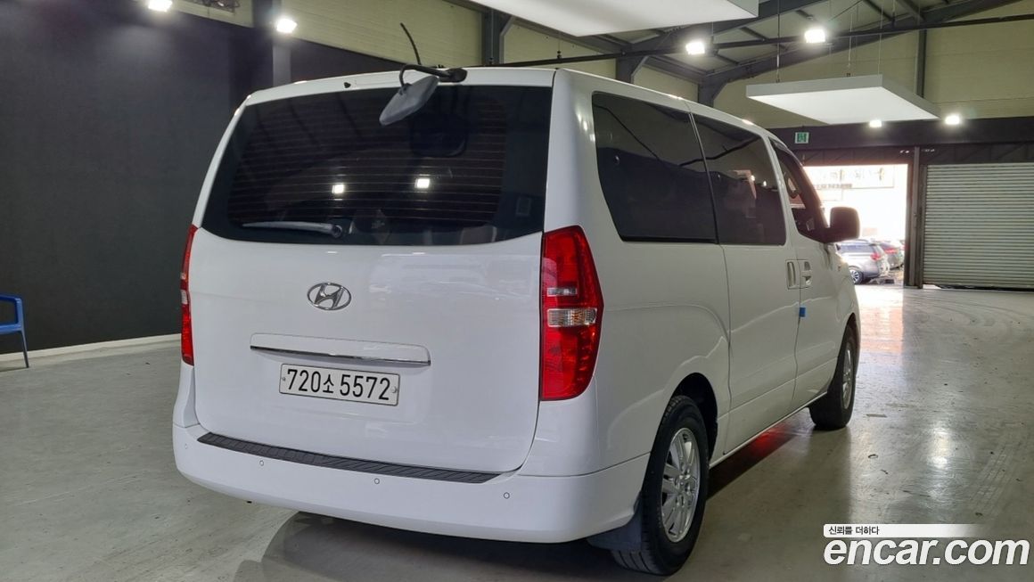 Hyundai Starex 2017