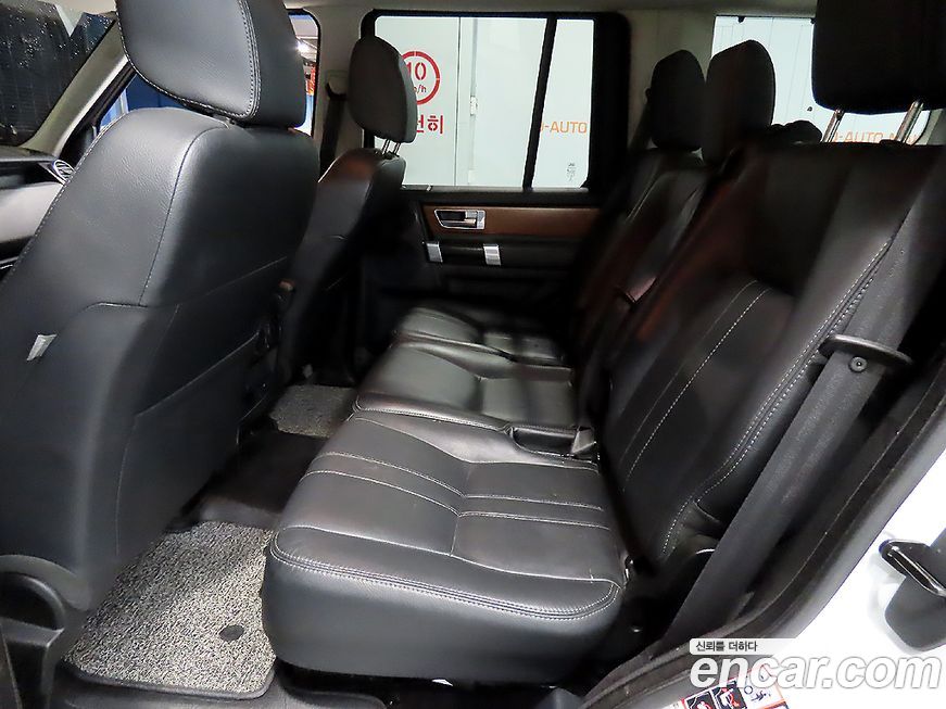 Land Rover Discovery 2016