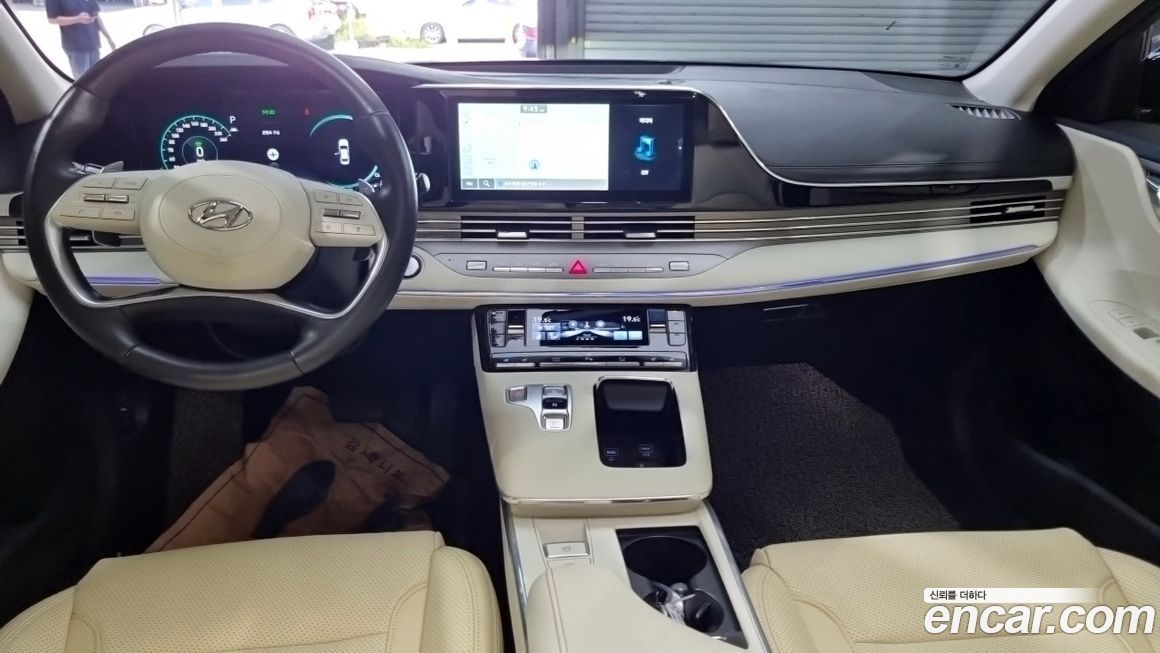 Hyundai Grandeur 2022