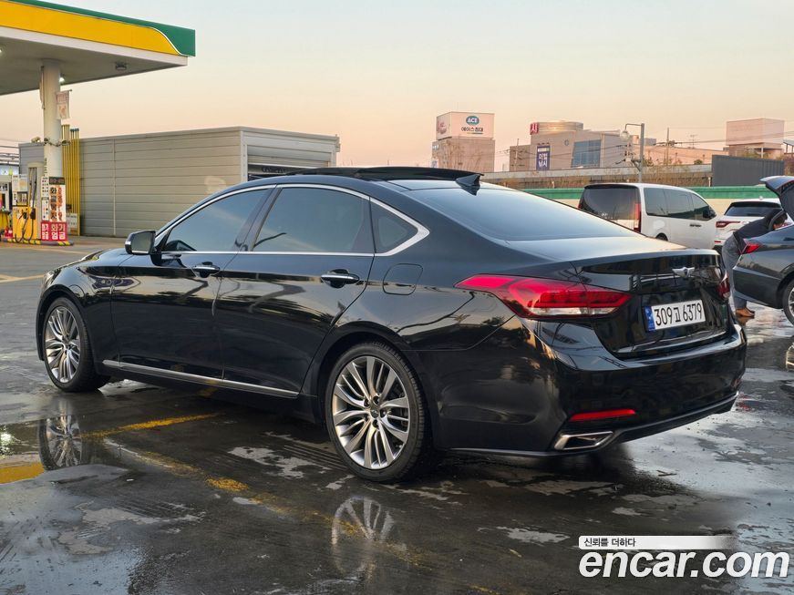 Hyundai Genesis 2016