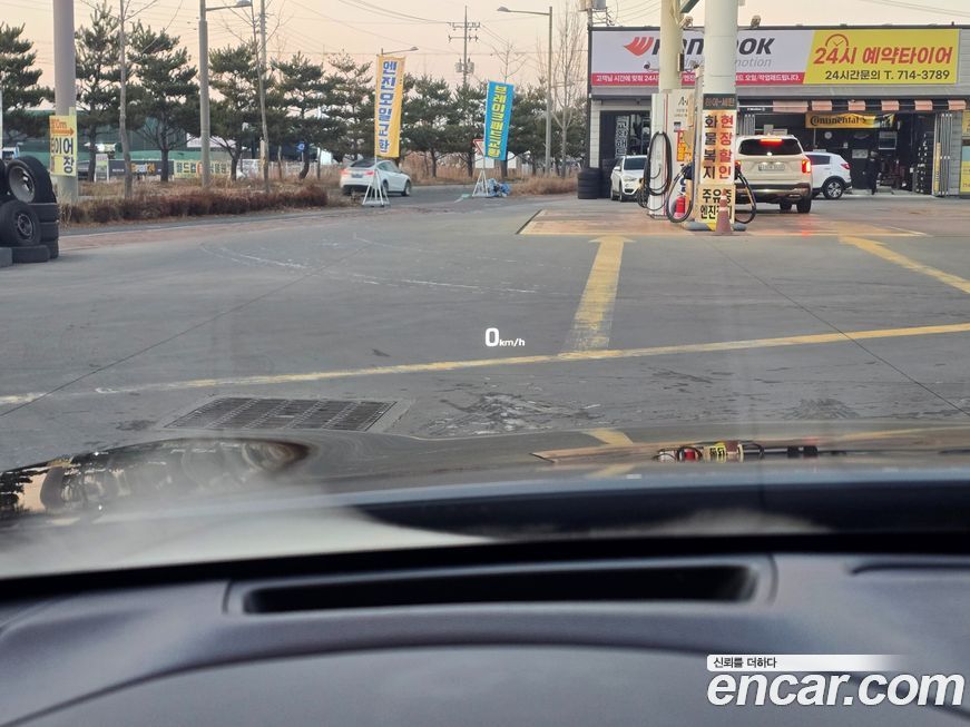 Hyundai Genesis 2016