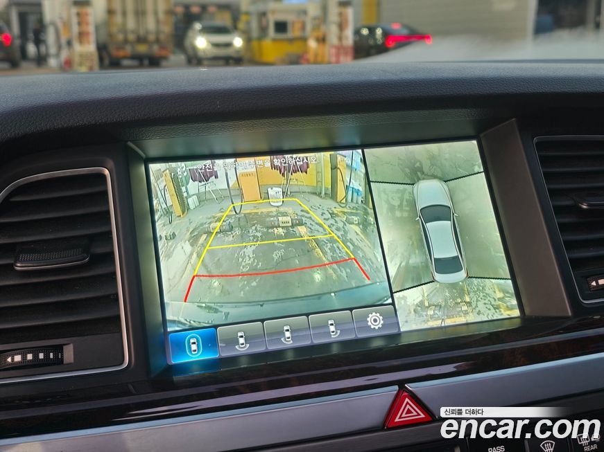 Hyundai Genesis 2016