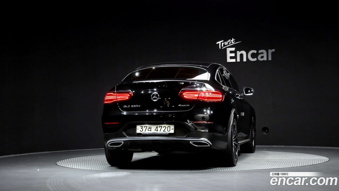 Mercedes-Benz GLC-Class 2017