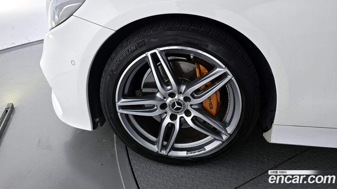 Mercedes-Benz E-Class 2018