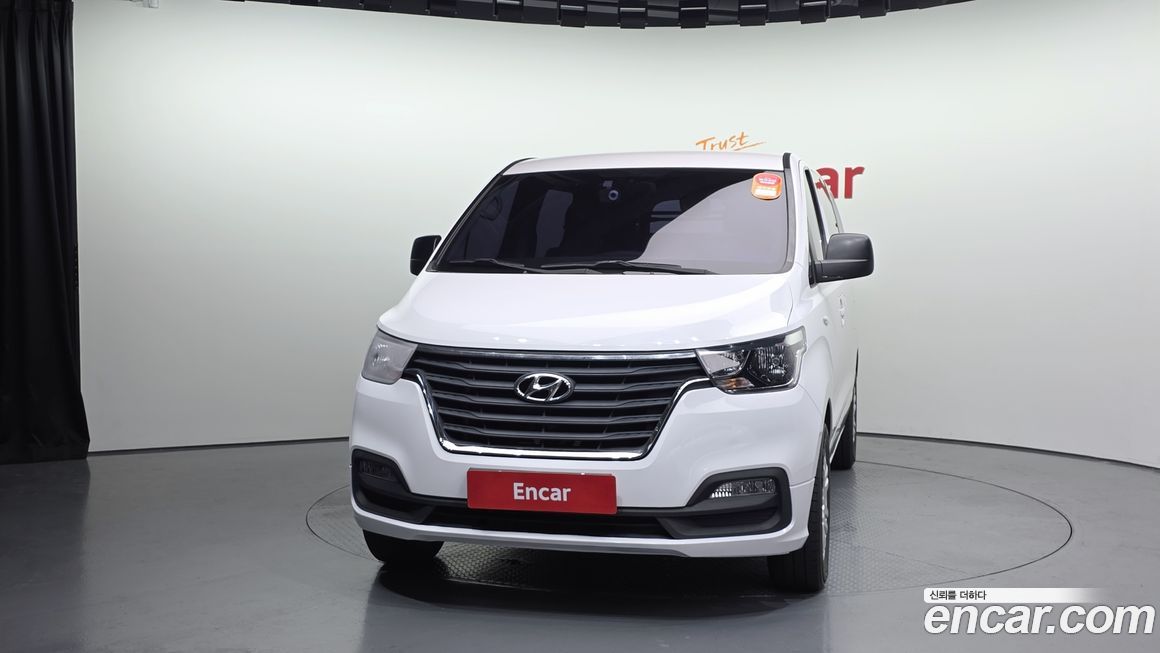 Hyundai Starex 2019