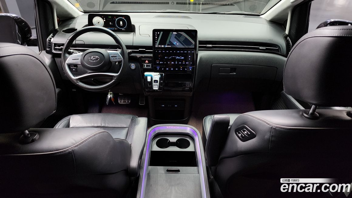 Hyundai Staria 2022