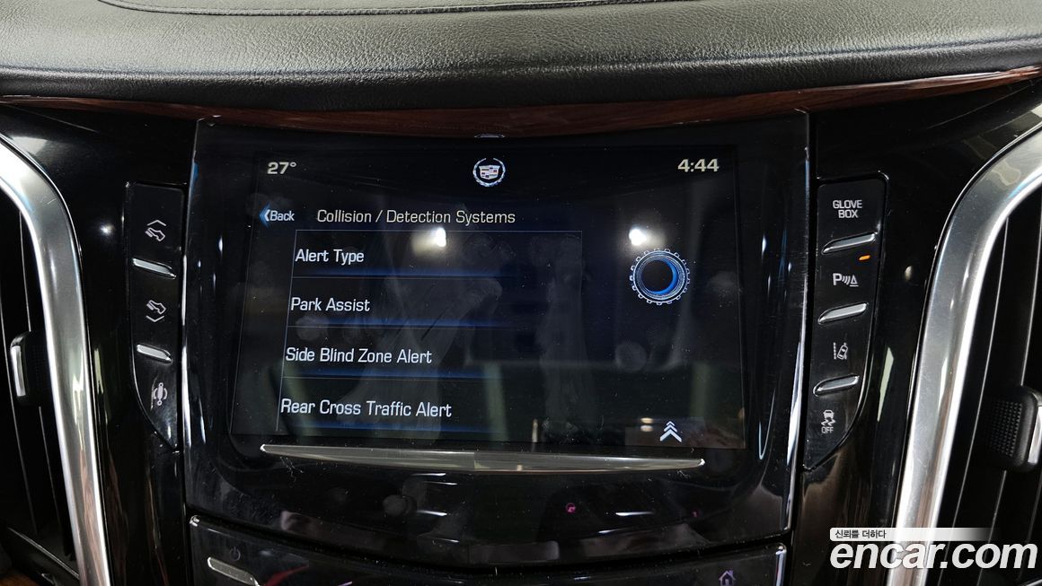 Cadillac Escalade 2015