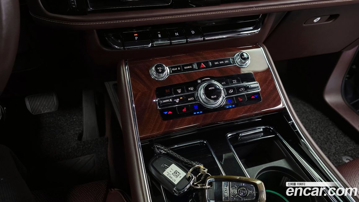 Lincoln Aviator 2021