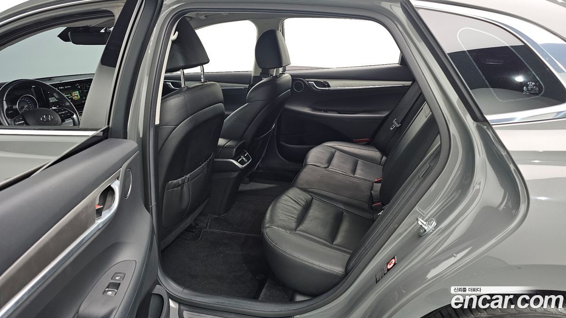 Hyundai Grandeur 2021