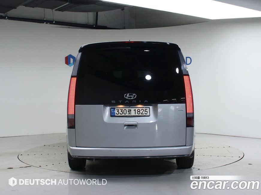 Hyundai Staria 2023