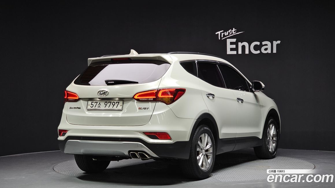 Hyundai Santafe 2016