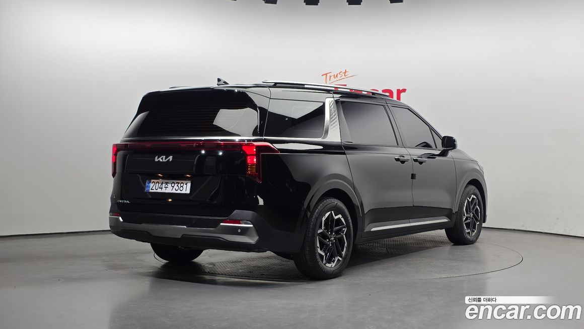 Kia Canival 2025
