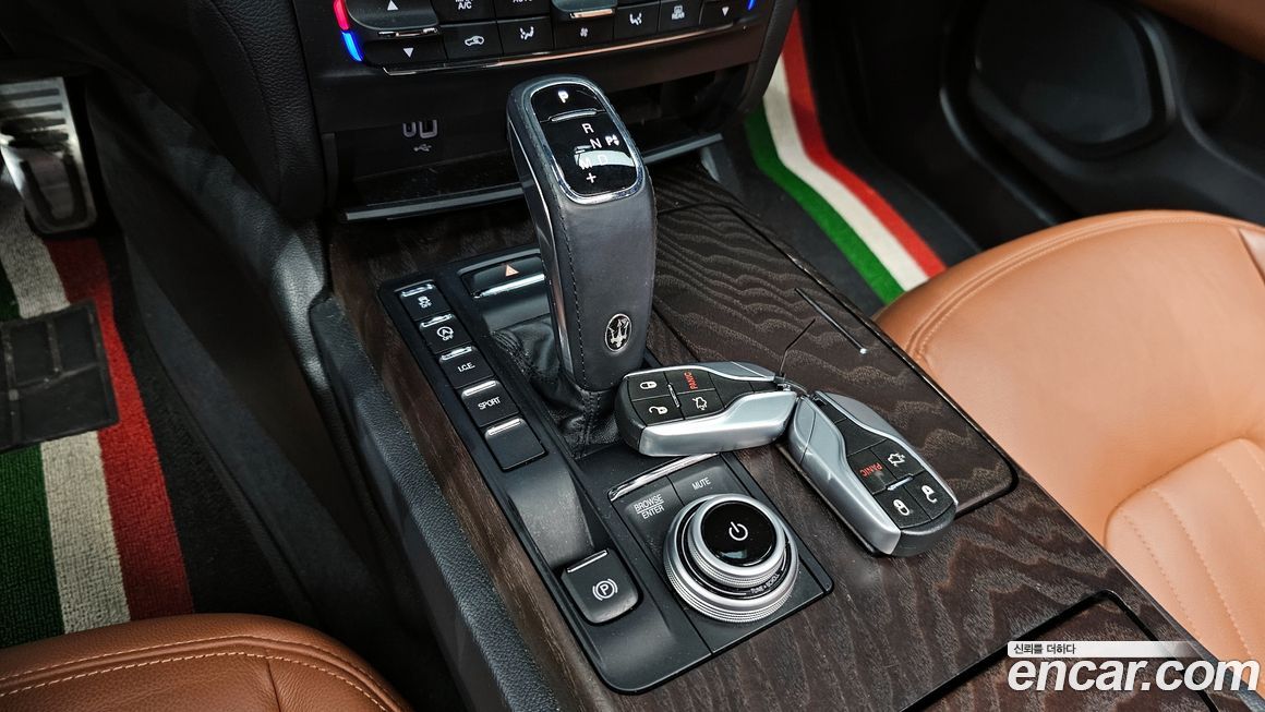 Maserati Ghibli 2022