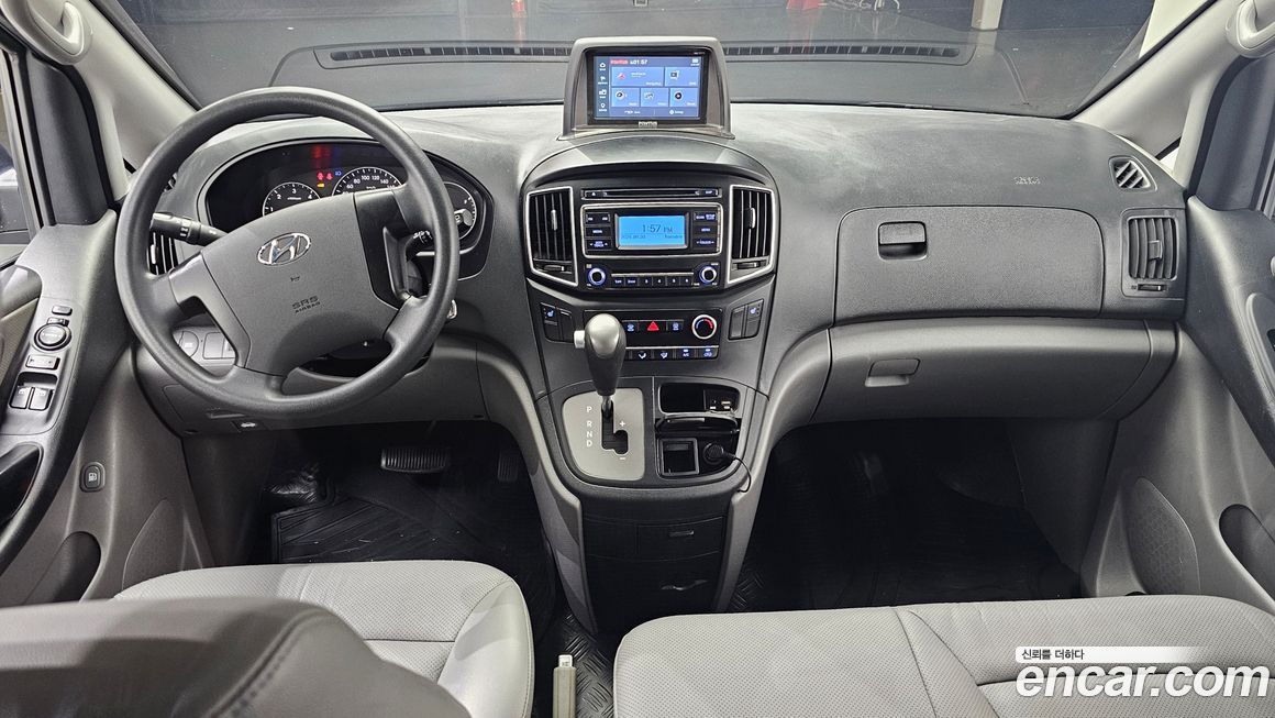 Hyundai Starex 2018