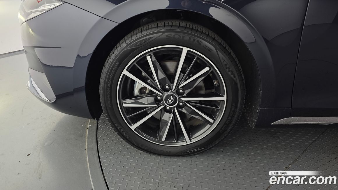 Hyundai Grandeur 2022