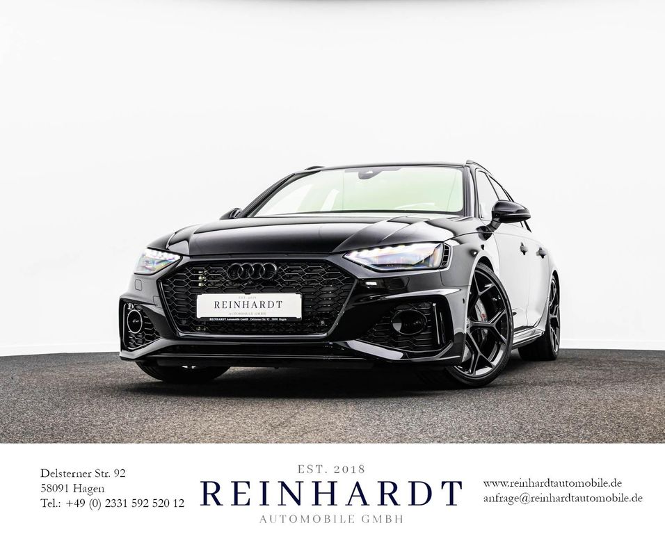 Audi RS4 2024