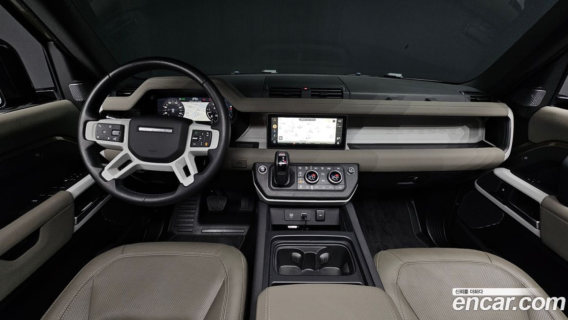 Land Rover Defender 2022