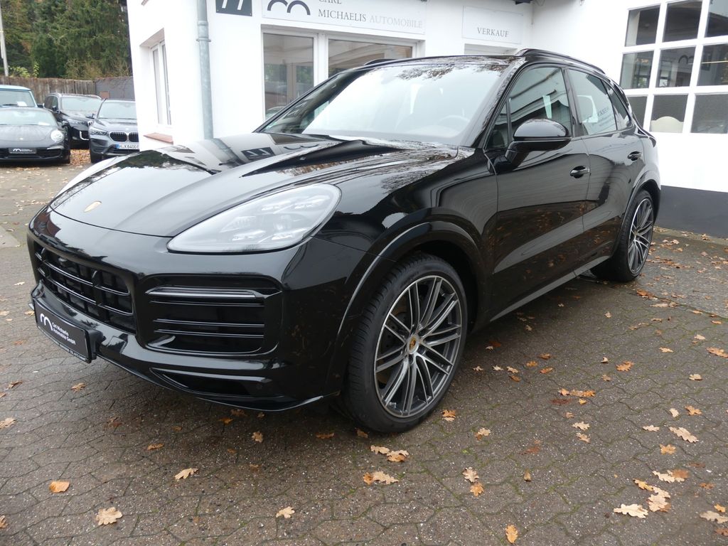 Porsche Cayenne 2022