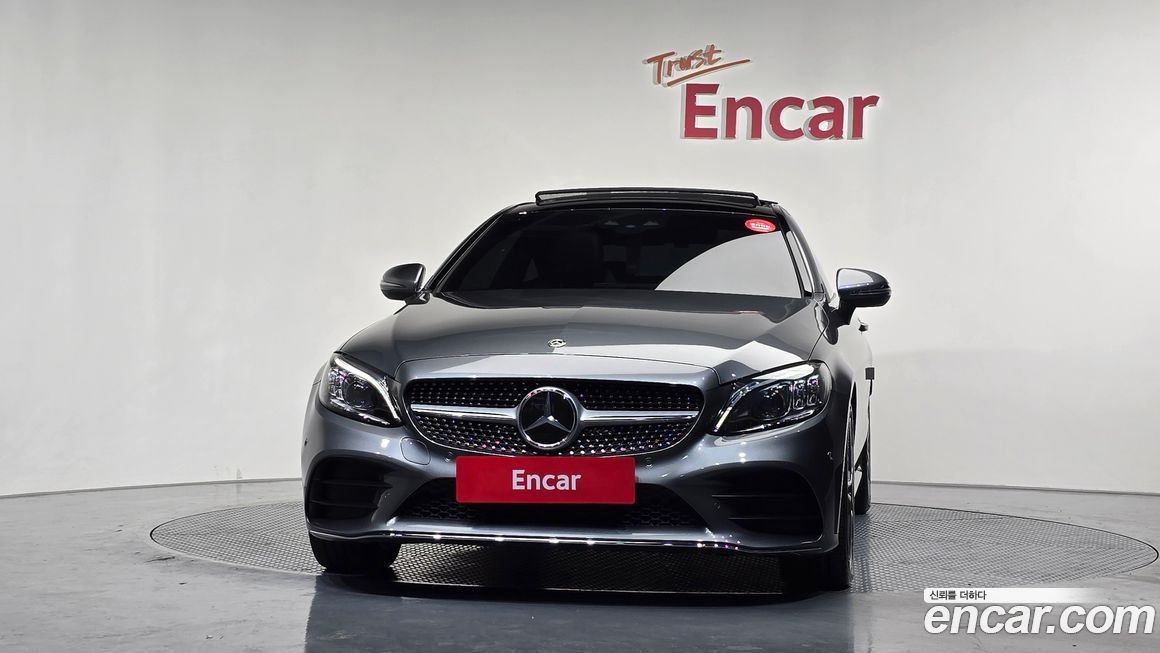 Mercedes-Benz C-Class 2021