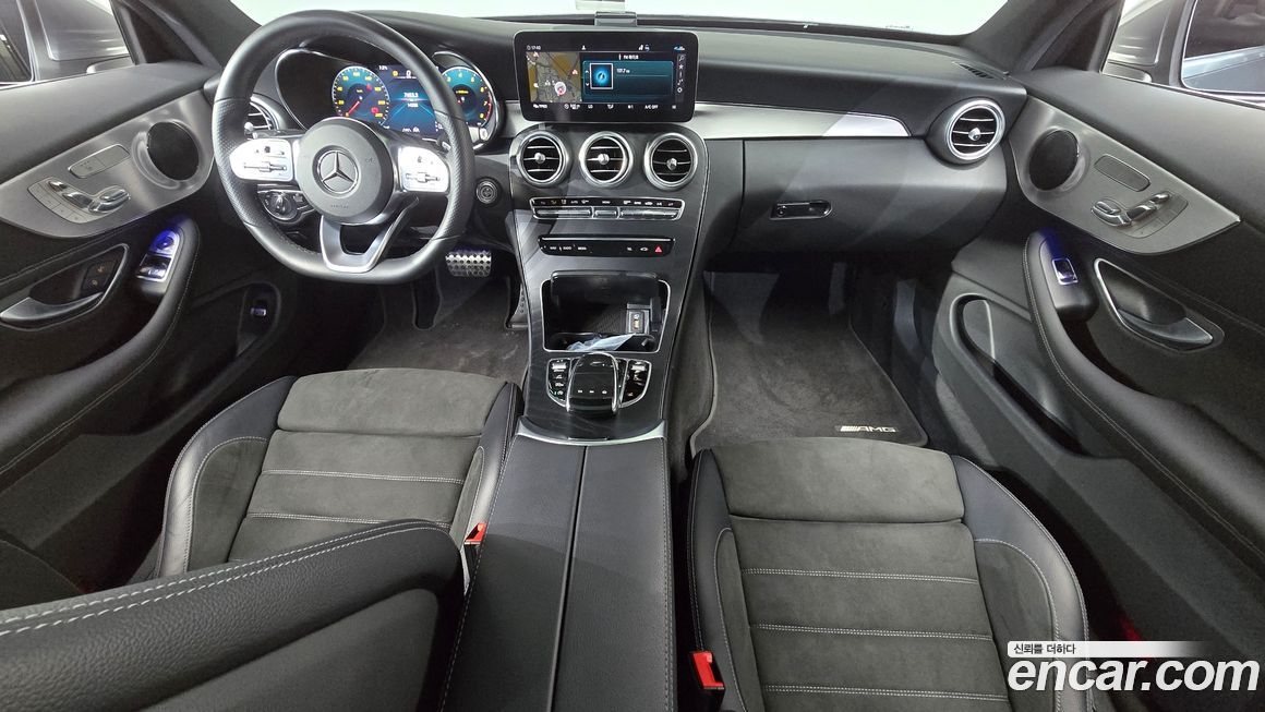 Mercedes-Benz C-Class 2021