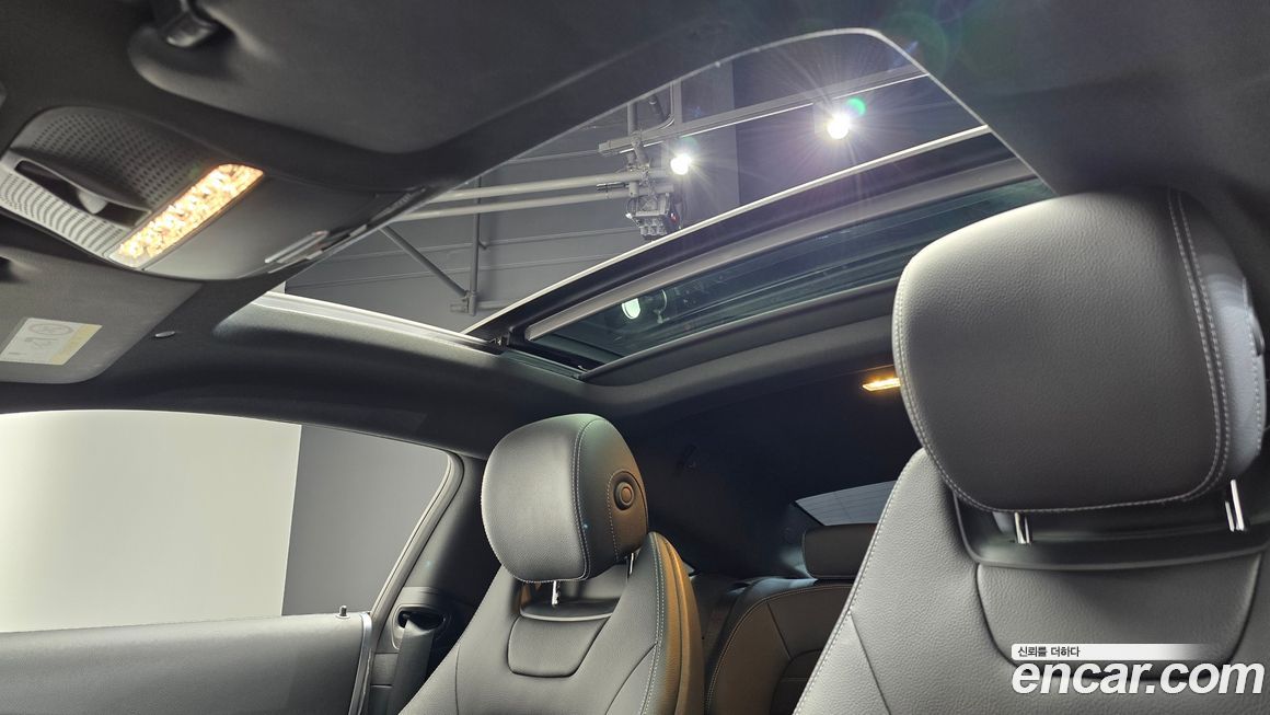 Mercedes-Benz C-Class 2021