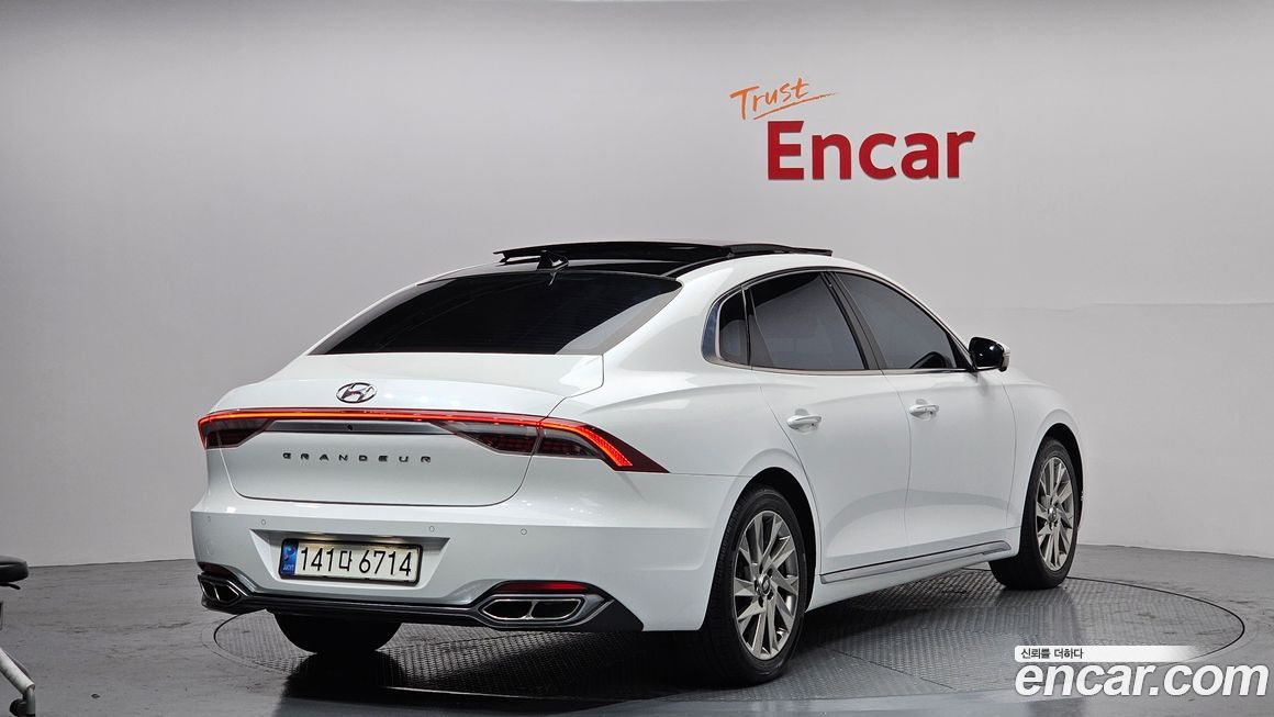 Hyundai Grandeur 2020