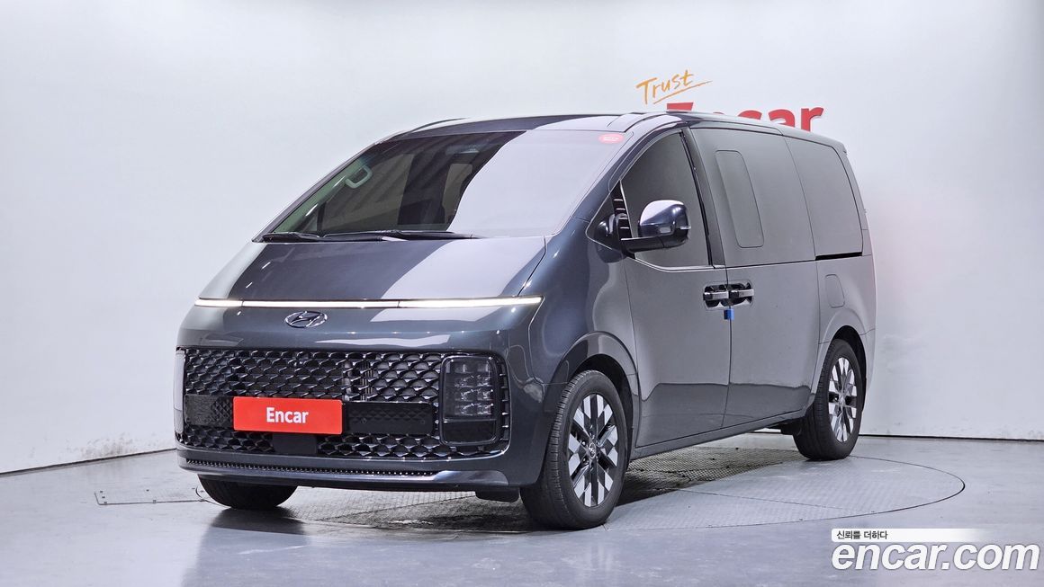 Hyundai Staria 2023