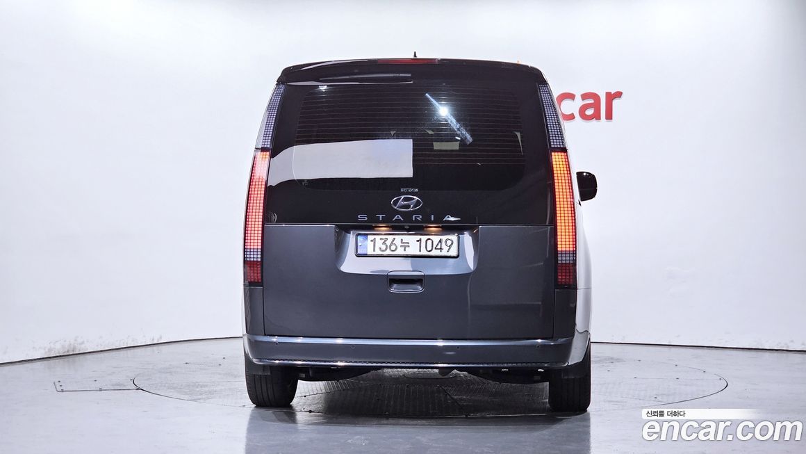 Hyundai Staria 2023