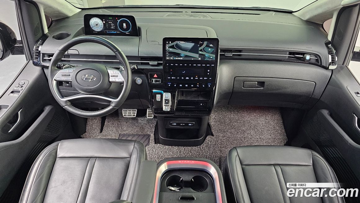 Hyundai Staria 2023