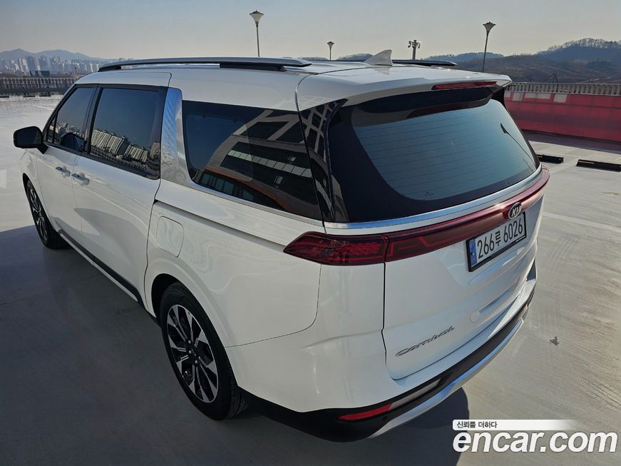 Kia Canival 2021