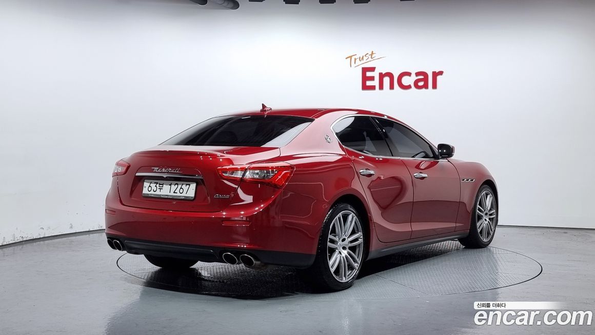 Maserati Ghibli 2017