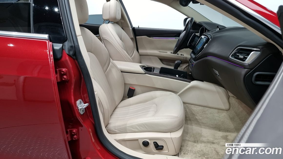 Maserati Ghibli 2017