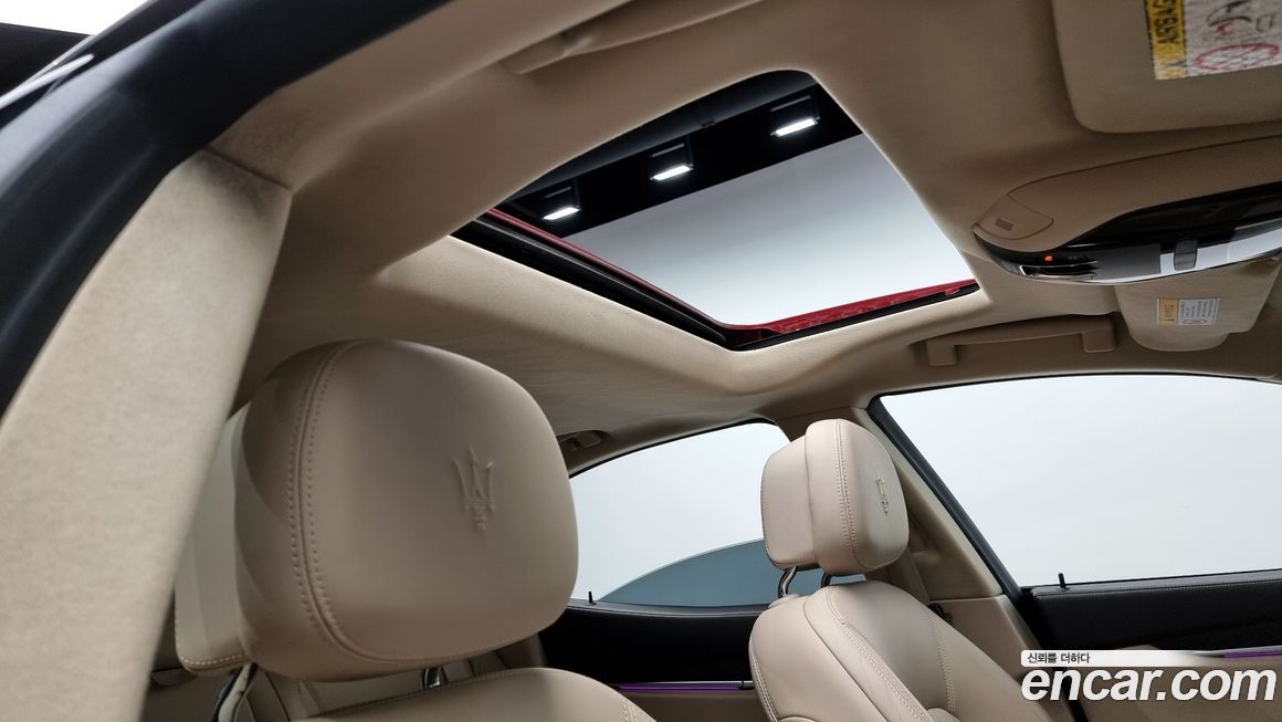 Maserati Ghibli 2017